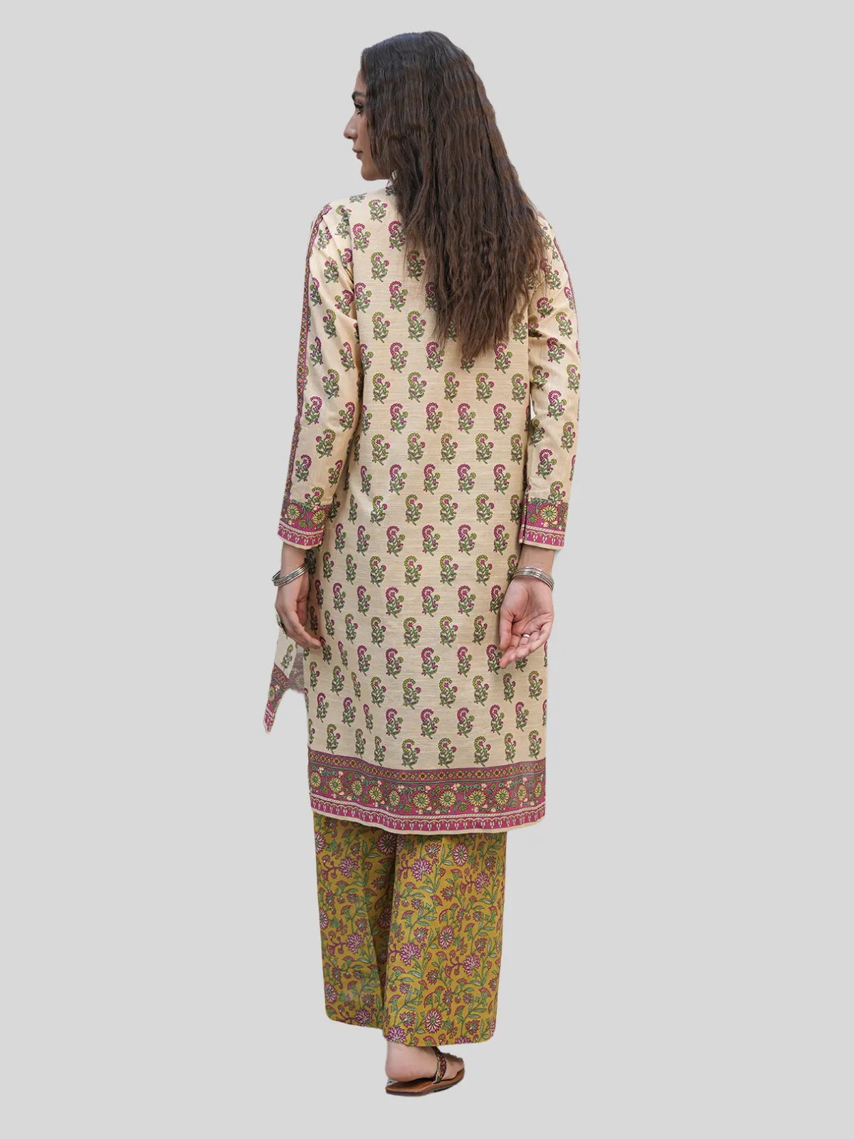 Zellbury 2-Pc Winter Unstitched Khaddar Suit - Image 2