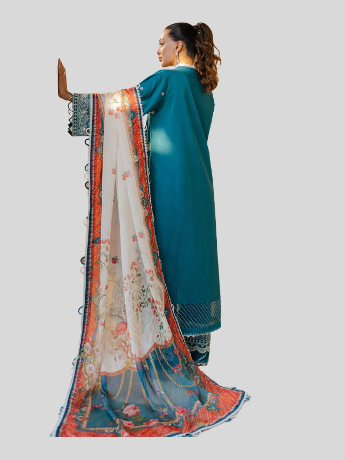 Zellbury 3-PC Cotton Unstitched Chikankari Suit - Image 4