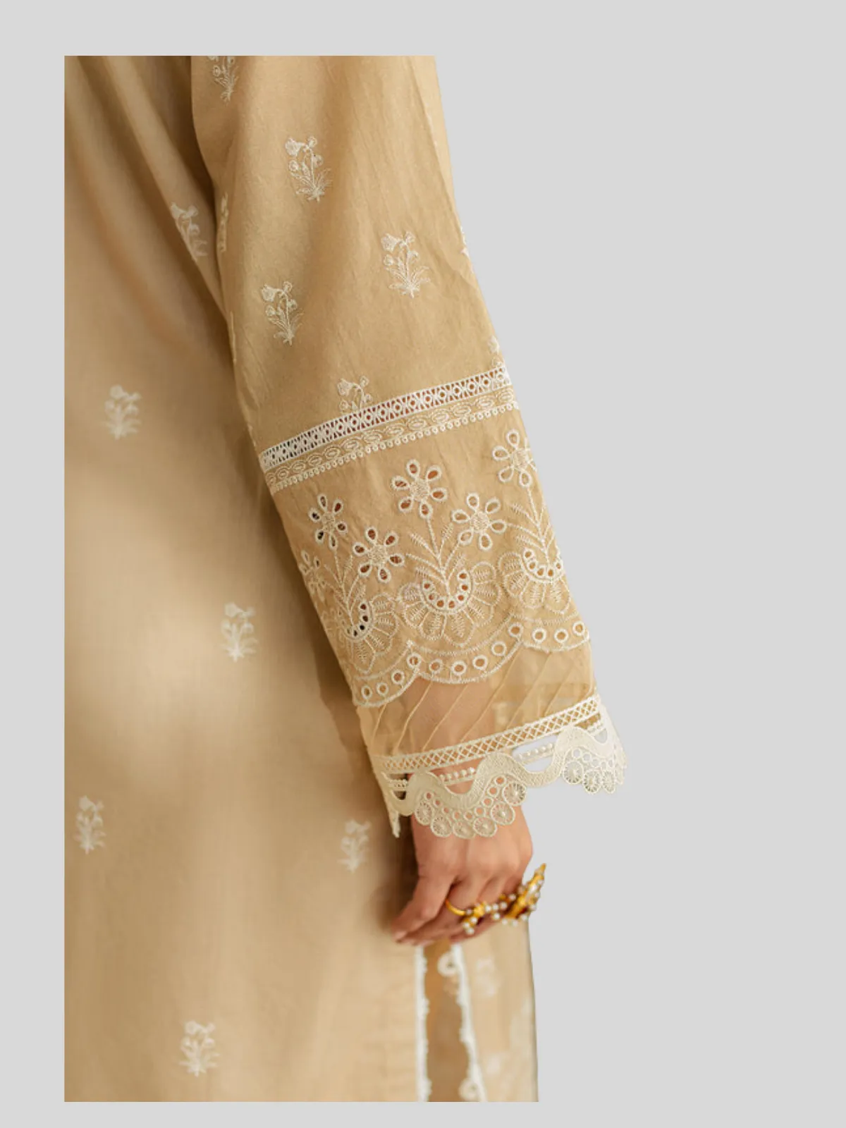 Zellbury 3-PC Cotton Unstitched Chikankari Suit - Image 3