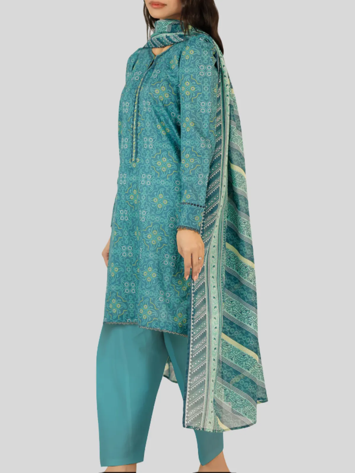 SAYA 3-PC Printed Unstitched Lawn Suit - Image 3