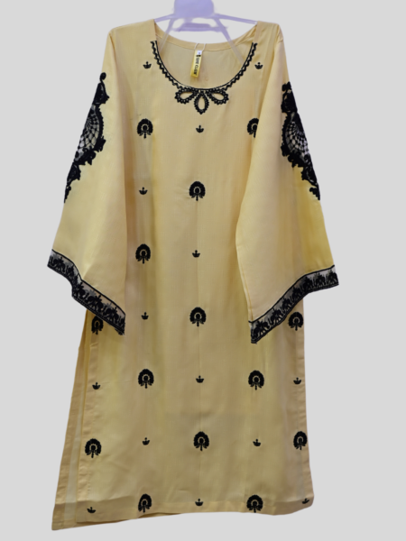 Girl's Embraided 3-Pc Stitched Suit