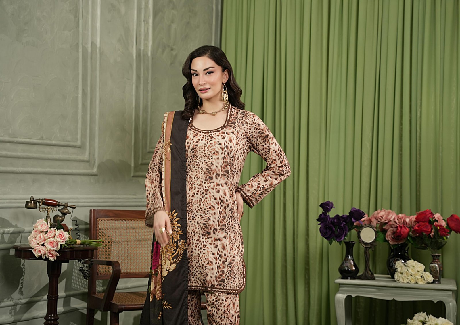 Salina Separates Linen 3-Piece Unstitched Suit - Image 4