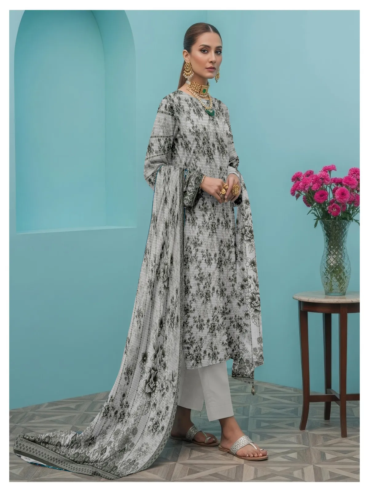 3 Piece Unstitched Digital Dhanak Suit - Image 6