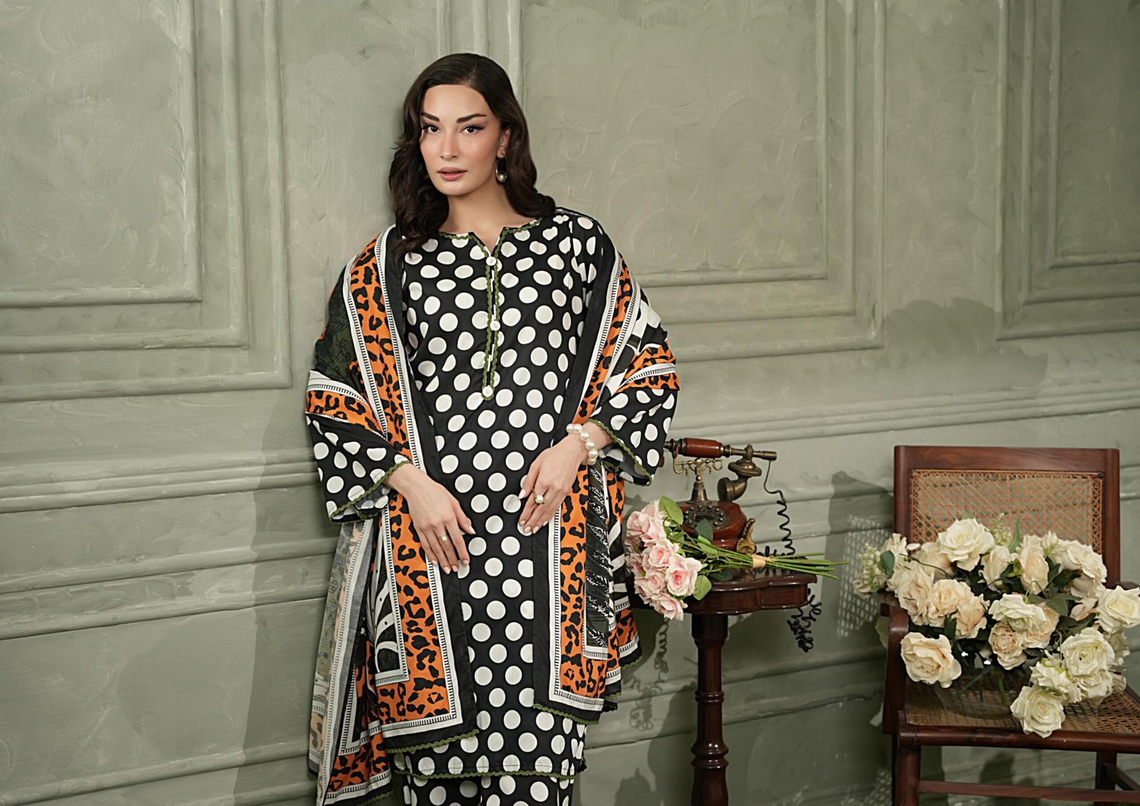 Salina Separates Linen 3-Piece Unstitched Suit - Image 6